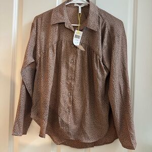 Brand new bcbg bcbgeneration button down blouse XXS